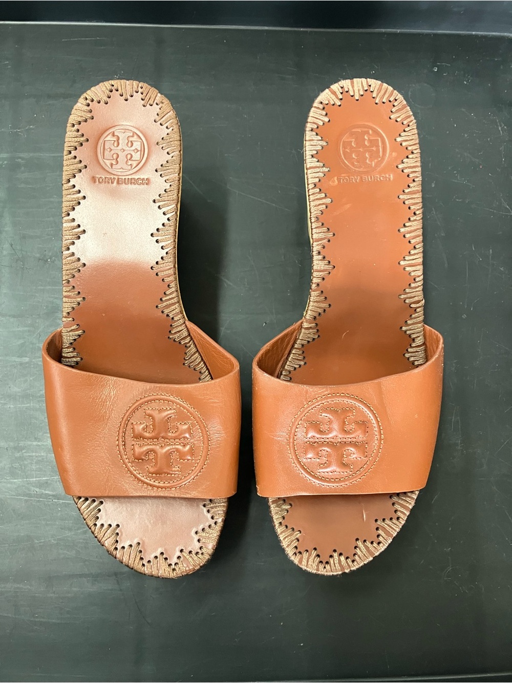 Tory Burch Patty Wedge Wood Leather Brown Cognac Size 8 EUC
